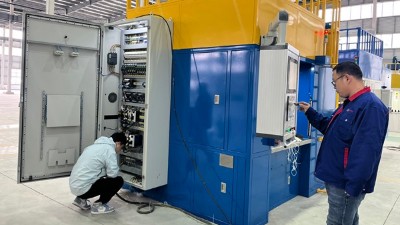 再獲老客戶青睞—汽車零部件客戶現場驗收（shōu）PZ46自動噴膠機（jī）