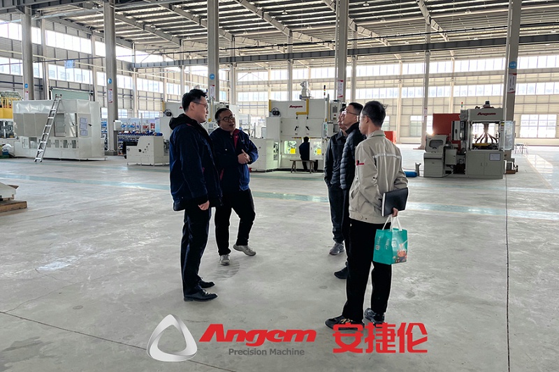 榴莲网站噴塗設備 榴莲网站(lún)噴塗設備