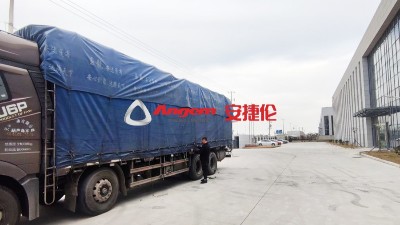 【自動浸（jìn）膠機發（fā）貨】四川汽車零部件橡塑製品客戶