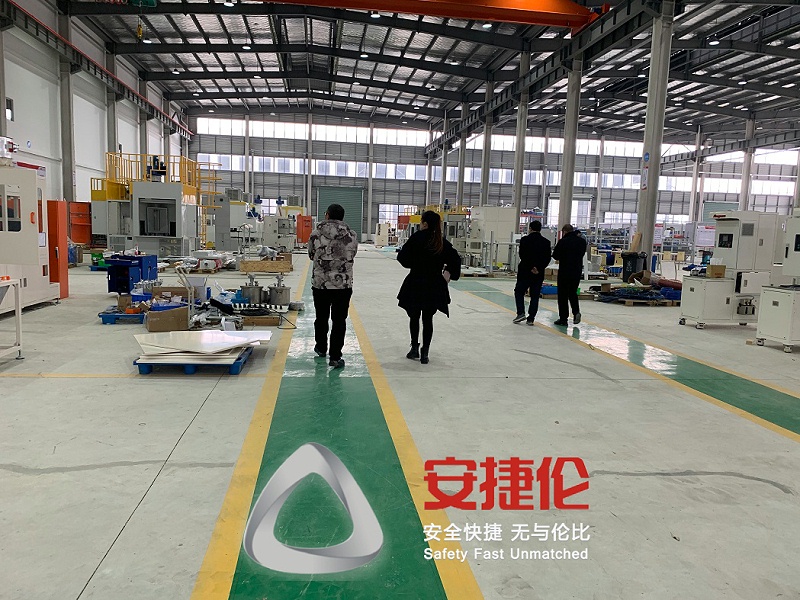自動噴塗（tú）機器（qì）人