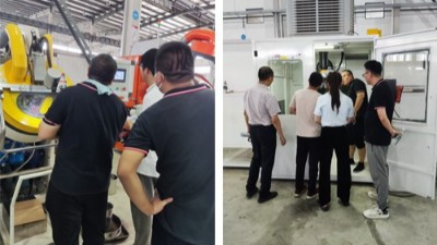 又有2批客戶過來驗收 鏈條（tiáo）噴膠機和自動滾（gǔn）噴機（jī）