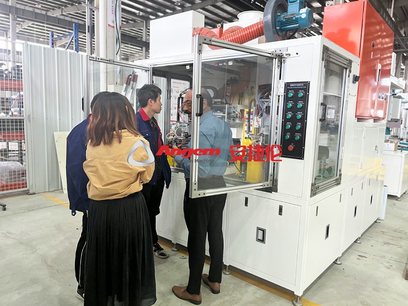 滾塗(tú)機1 滾塗機1