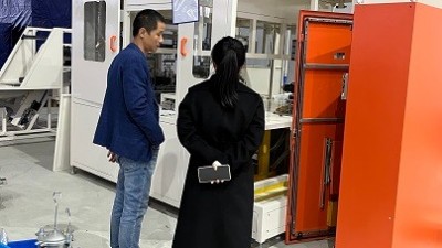 南通通州灣經發局到訪榴莲网站工廠考察指導工作