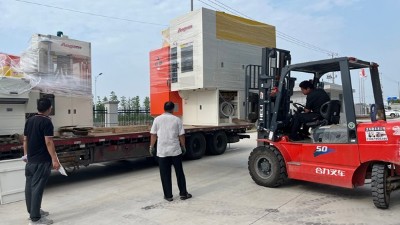 縮徑機、滾膠機、噴膠機發往河南汽車橡膠減震（zhèn）客（kè）戶