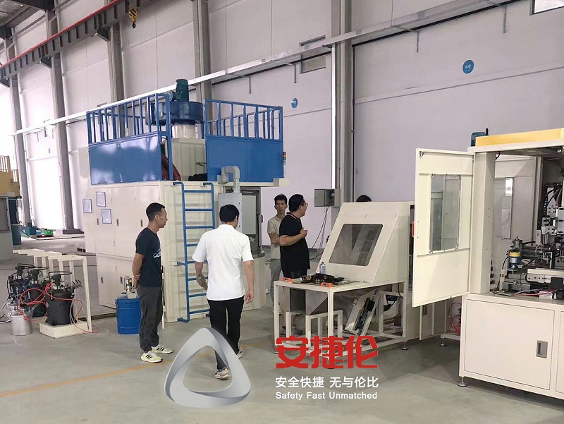 滾塗機 (1) 滾塗機 (1)