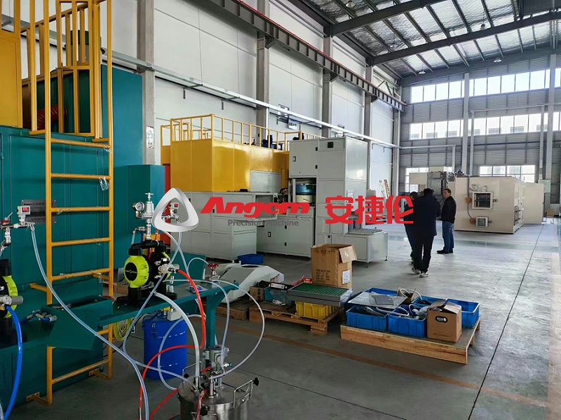 鏈式噴(pēn)膠機(jī)2 鏈式噴膠機2