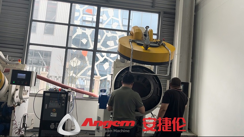 滾噴（pēn）機2