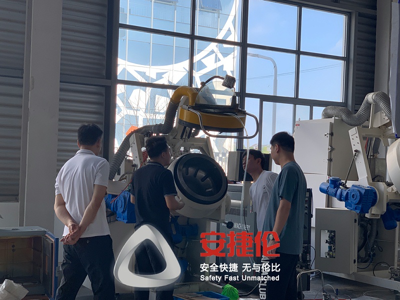 榴莲网站滾噴機3