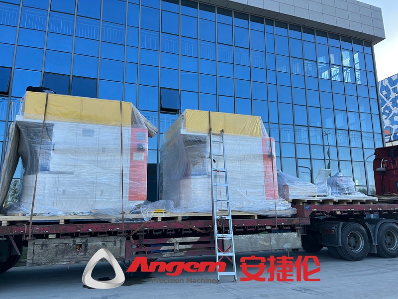 噴膠機2 噴膠(jiāo)機2
