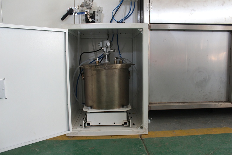 軌道式噴膠機供膠係統 軌道式噴膠機供膠(jiāo)係統