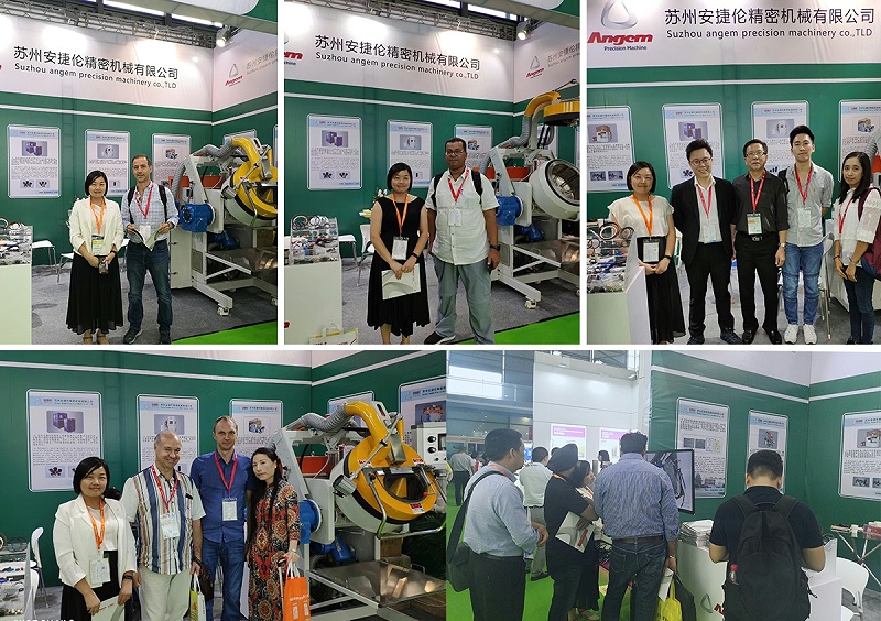 自(zì)動滾(gǔn)噴機驚豔亮相中國橡膠展 自動滾噴機驚豔亮相中國橡膠展