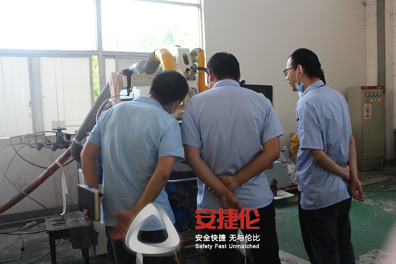 自動滾噴機 自動滾噴機