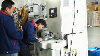 榴莲网站（lún）的縮徑機縮管機適合給哪些行業的物體縮徑？