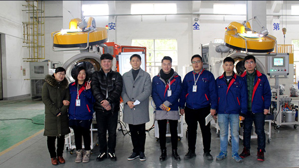 韓國客戶成功驗收安（ān）捷倫自動滾噴機設備