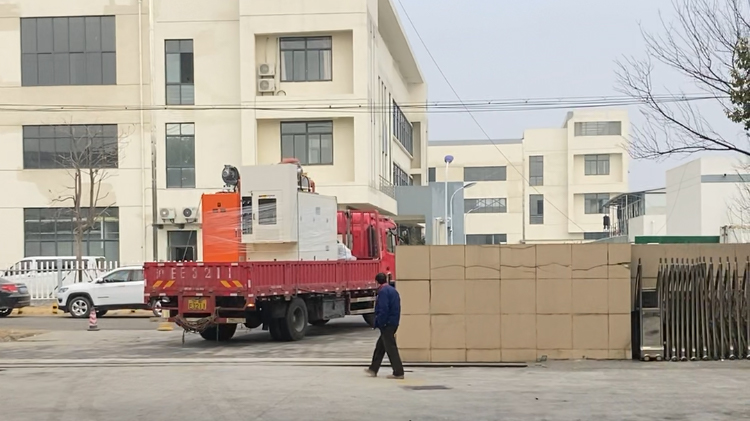 1 自動噴膠機
