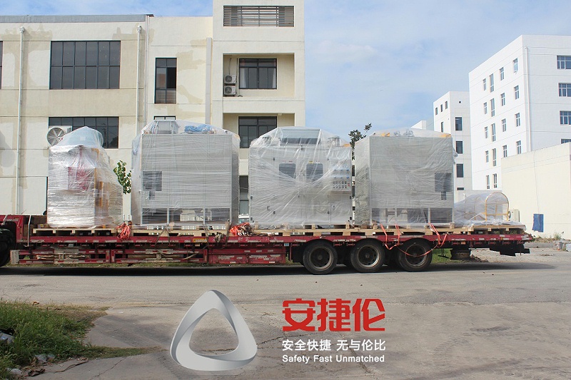 機器人噴膠機 機器人噴膠機