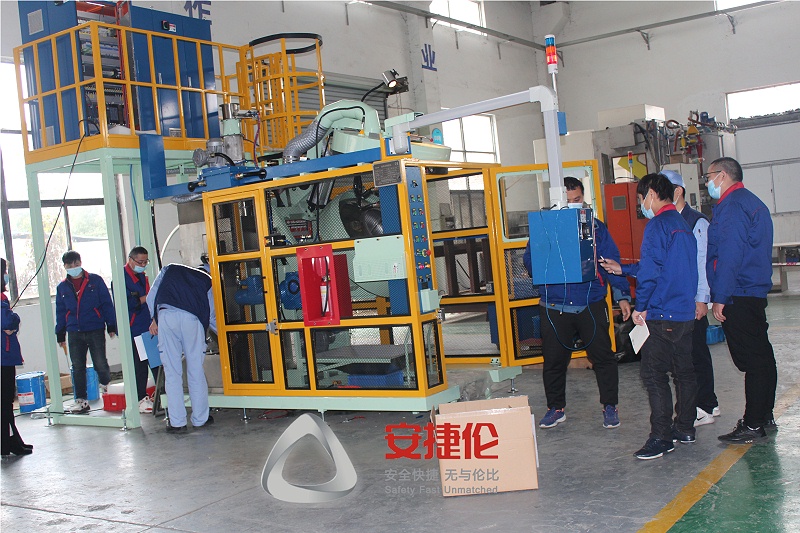 自動滾噴機 自動滾噴機