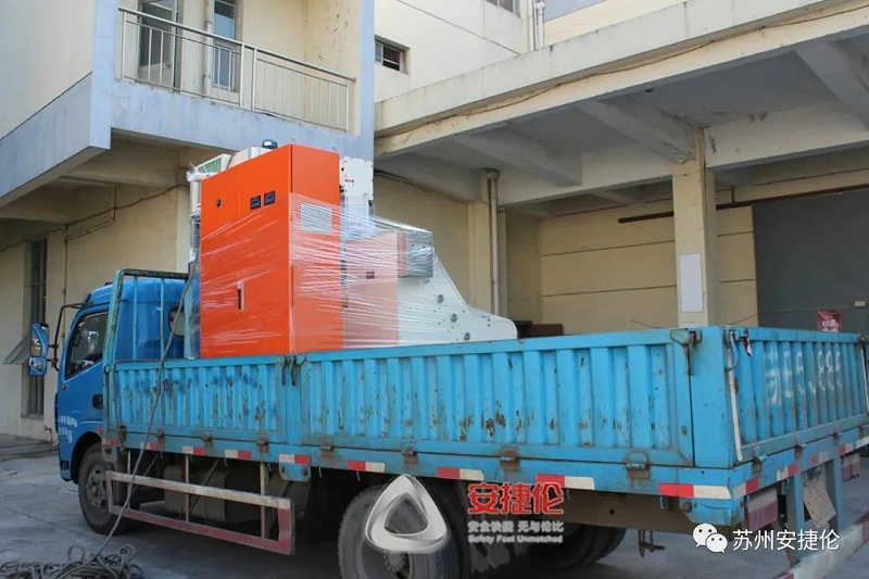 自動滾噴機 自動滾噴(pēn)機