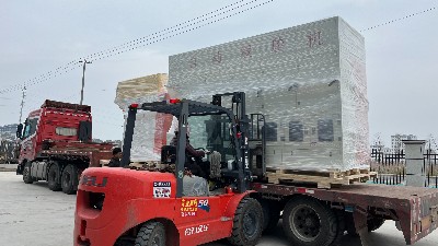 自动浸胶机、自动（dòng）喷胶机发货河南汽车橡胶减震客户（hù）