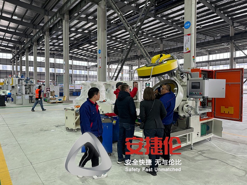 榴莲网站滾噴機 (4) 榴莲网站滾噴機 (4)
